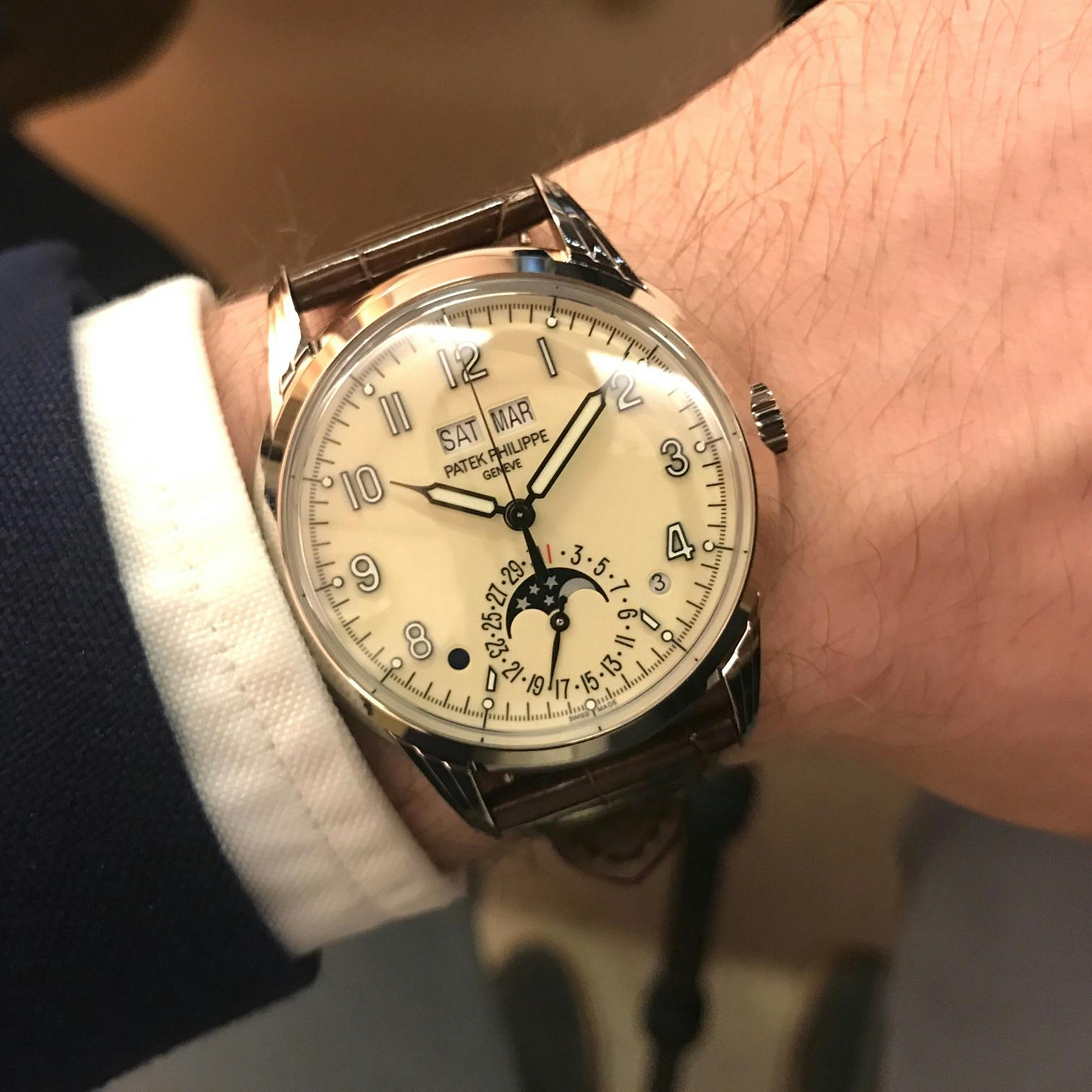nouveautés Patek Bale 2017 - Page 2 Image%20uploaded%20from%20iOS.jpg?auto=format&fm=jpg&ixjsv=2.1.0&ixlib=rails-1.1.0&mark=%2Fwatermark
